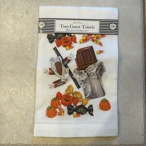Halloween Guest Towels. New with tags. Mary Lake Thompson Ltd.